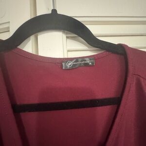 PrettyGarden Burgundy V-Neck jumpsuit